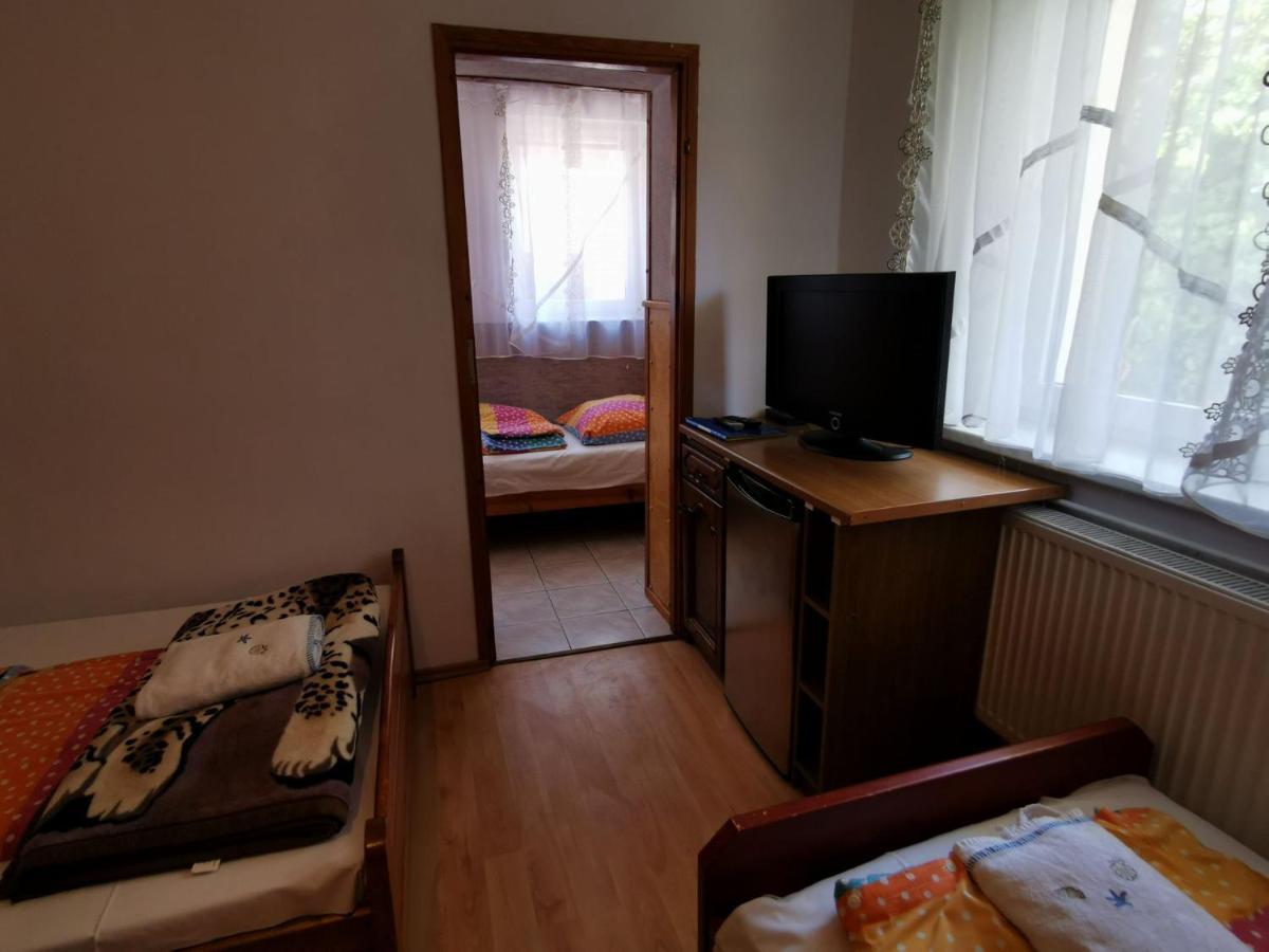 Dom Wczasowy Maja Дзвиржино Екстериор снимка